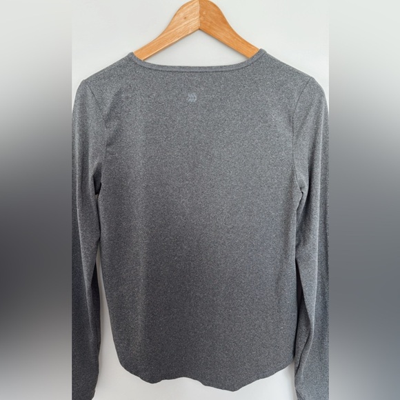 All in Motion Gray Fitted Long Sleeve T-Shirt - Picture 4 of 4
